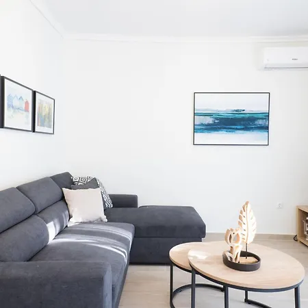 F & B Collection - Kalamaria Flats *